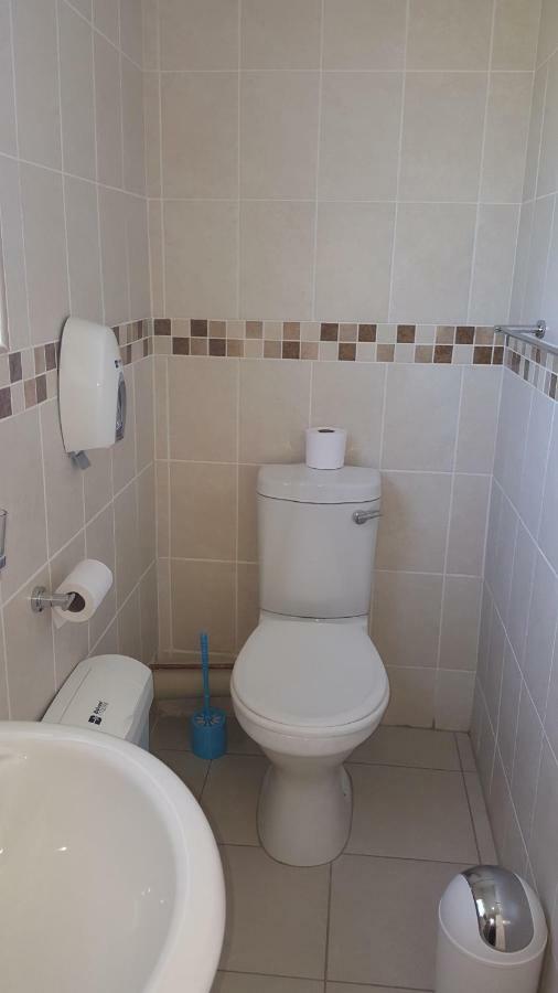 Silver Rest Guesthouse 梅富根 外观 照片