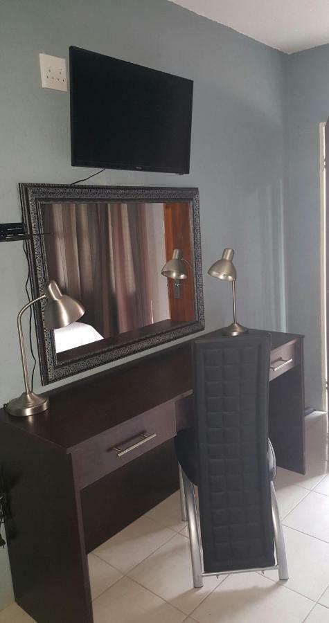 Silver Rest Guesthouse 梅富根 外观 照片