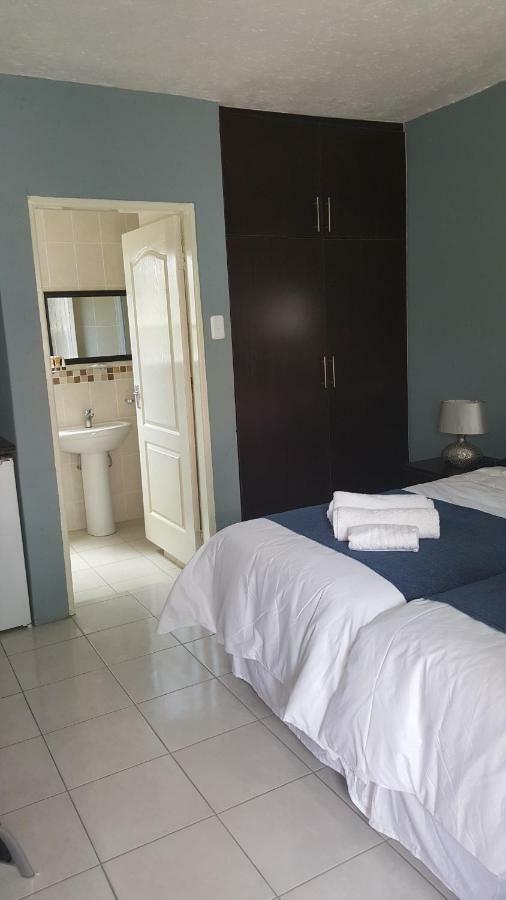 Silver Rest Guesthouse 梅富根 外观 照片